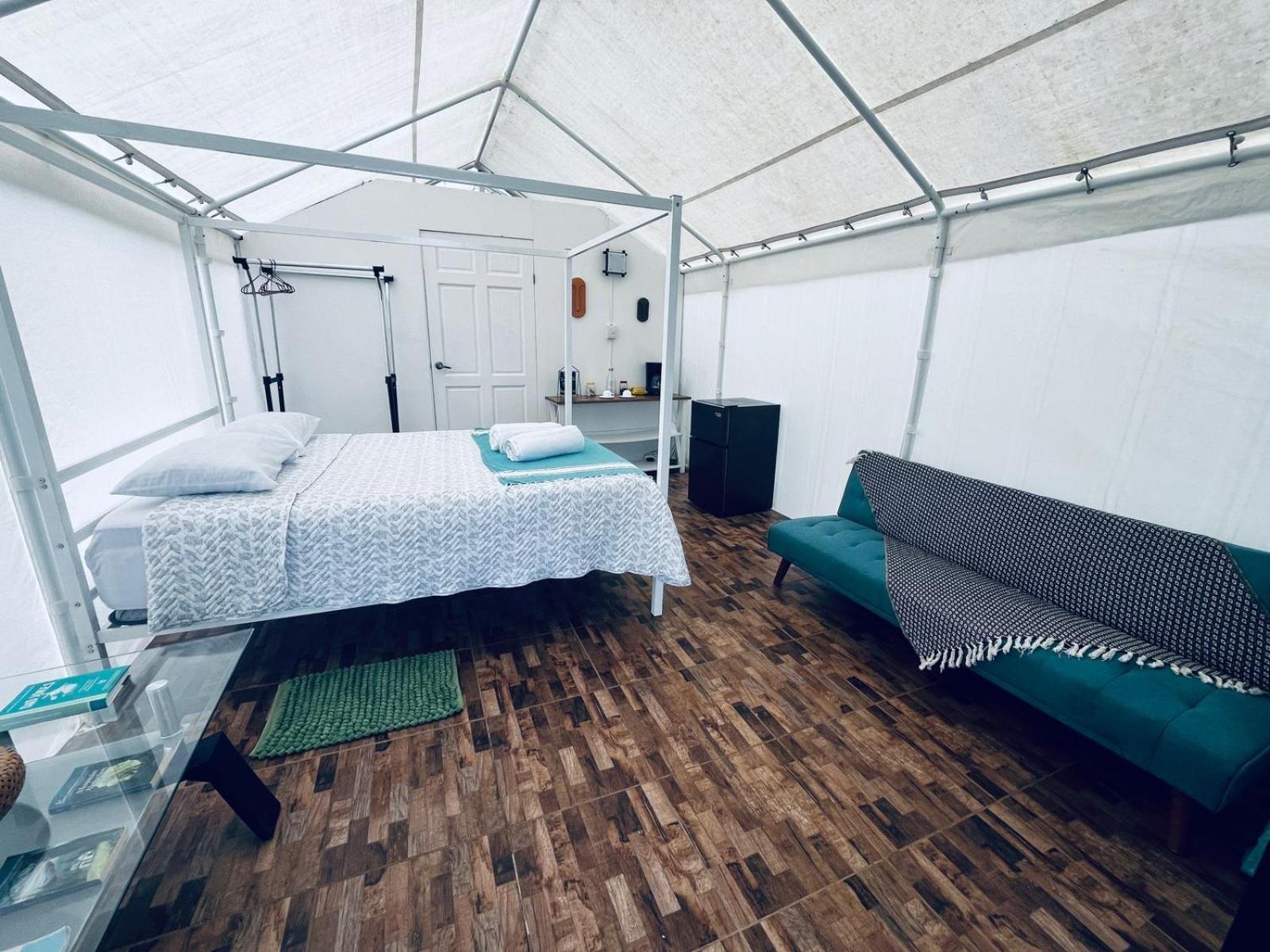 Garza del Sol Glamping Río Celeste Buganvilia Exterior foto